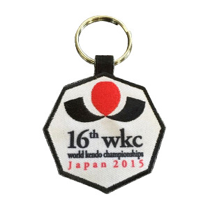 16wkc ピンバッチ